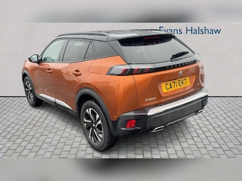 Used Peugeot 2008 2021 for sale - 77859609: Photo