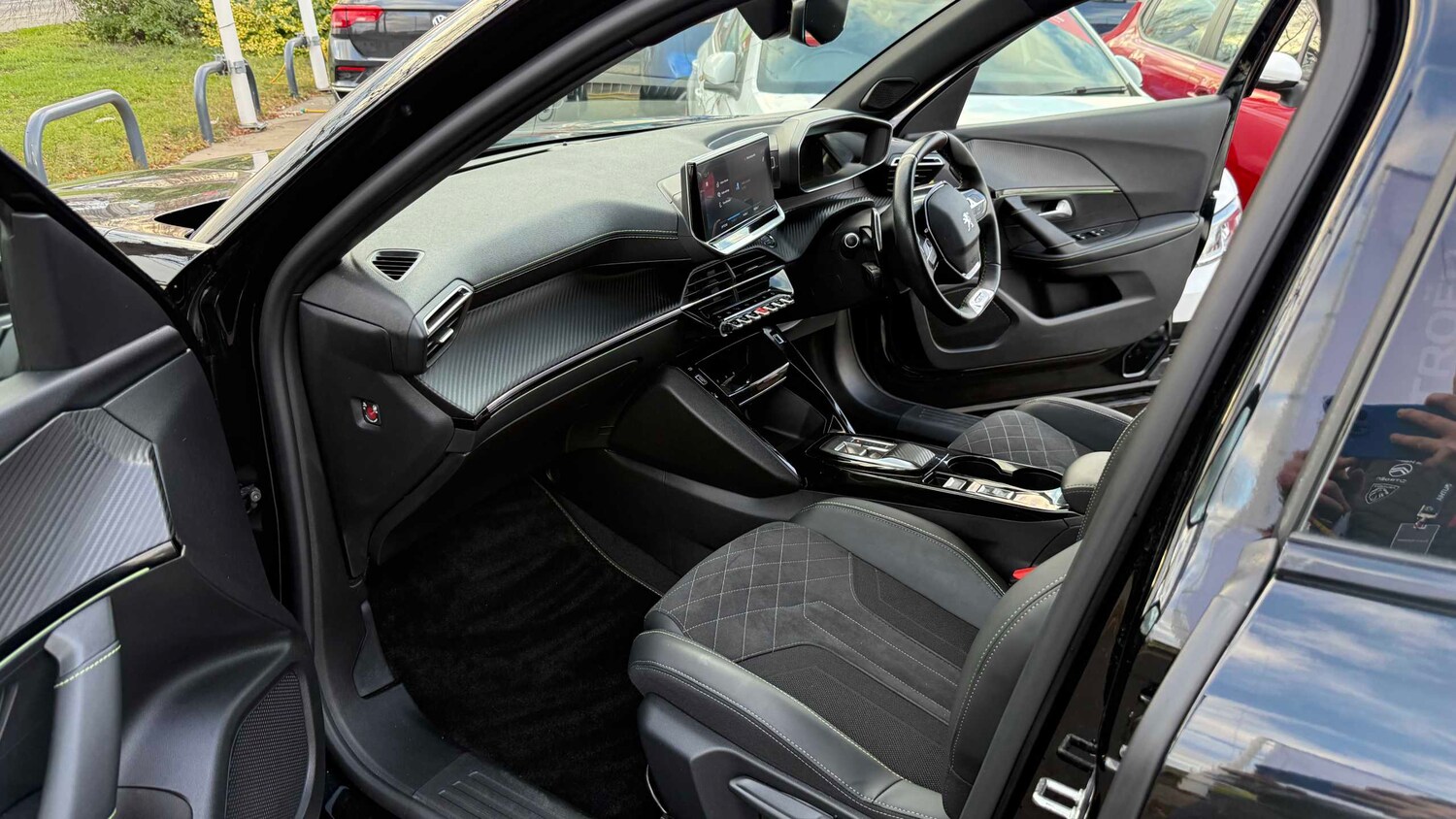 Used Peugeot 2008 2022 for sale - 77859270: Photo 13