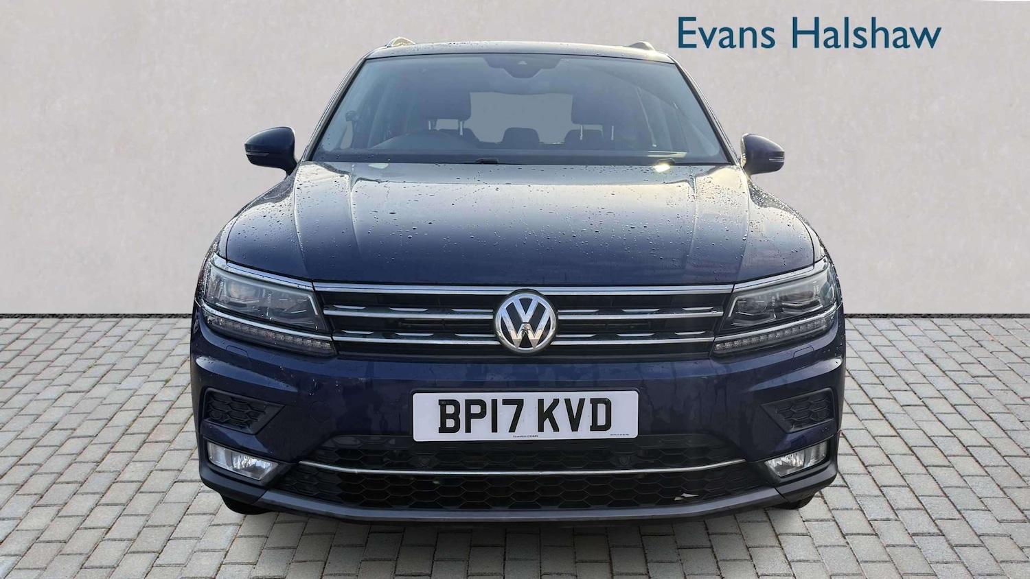 Used Volkswagen Tiguan 2017 for sale - 77961081: Photo 4