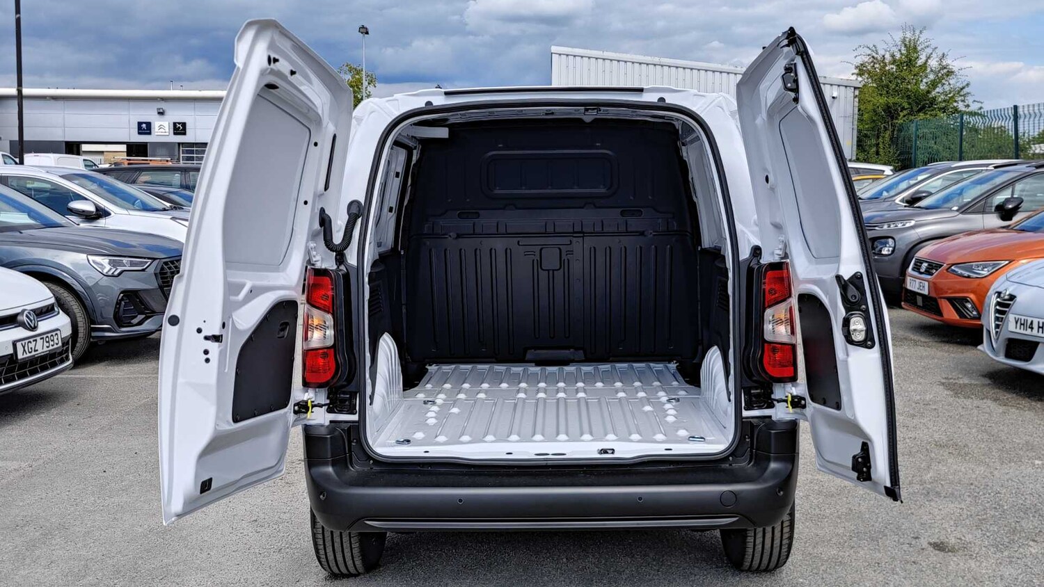 Used Peugeot Partner for sale - 77859888: Photo 12