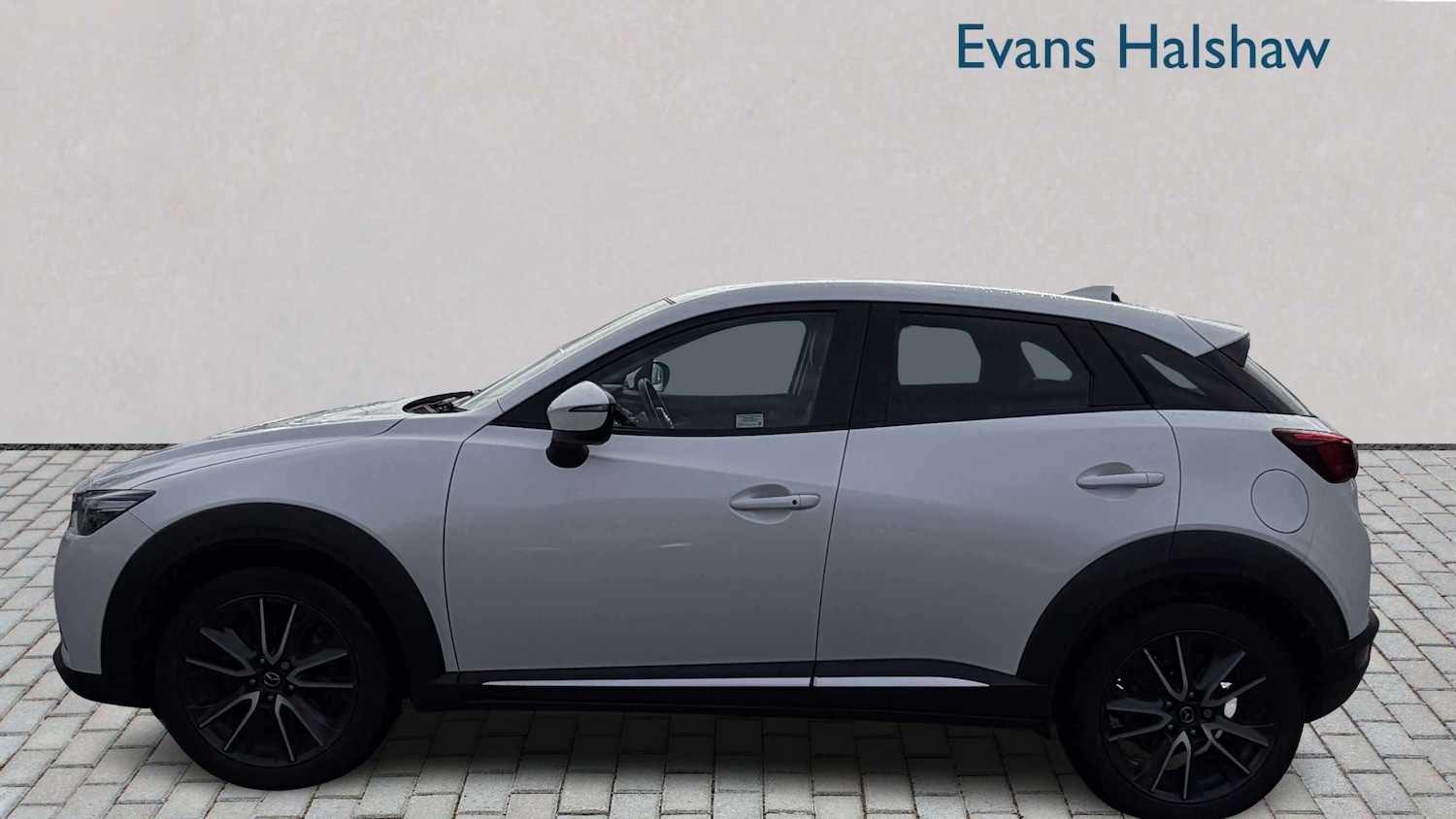 Used Mazda CX-3 2018 for sale - 77857329: Photo 4