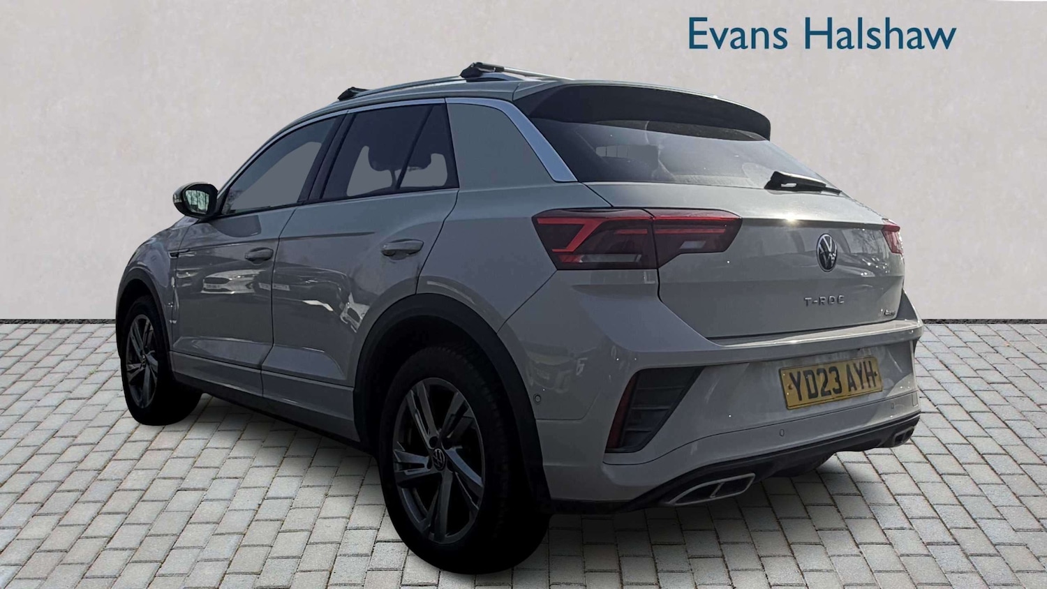 Used Volkswagen T-Roc 2023 for sale - 78173810: Photo 5