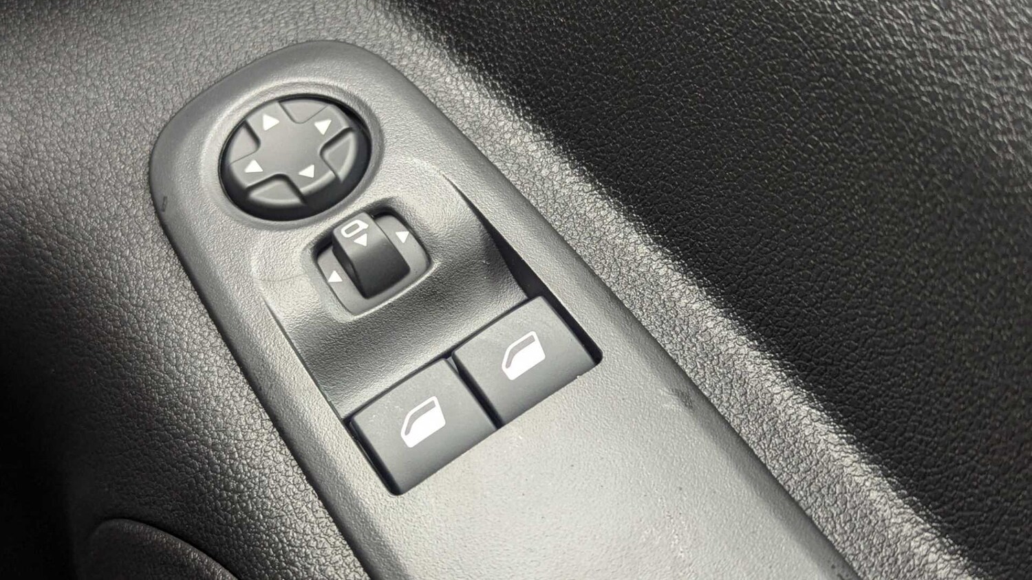 Used Citroen Berlingo for sale - 77857360: Photo 24