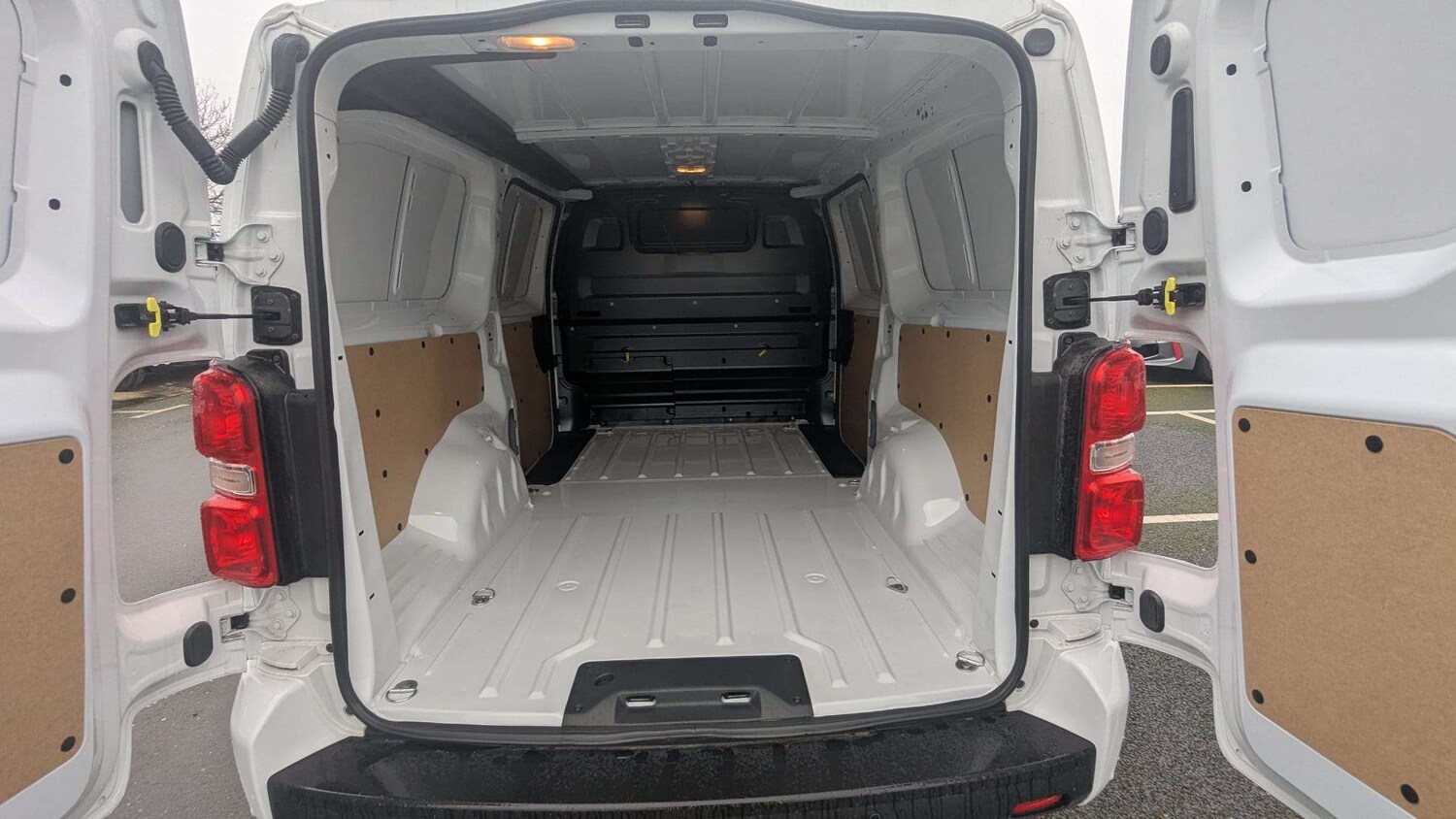 Used Peugeot Expert 2025 for sale - 77857842: Photo 17