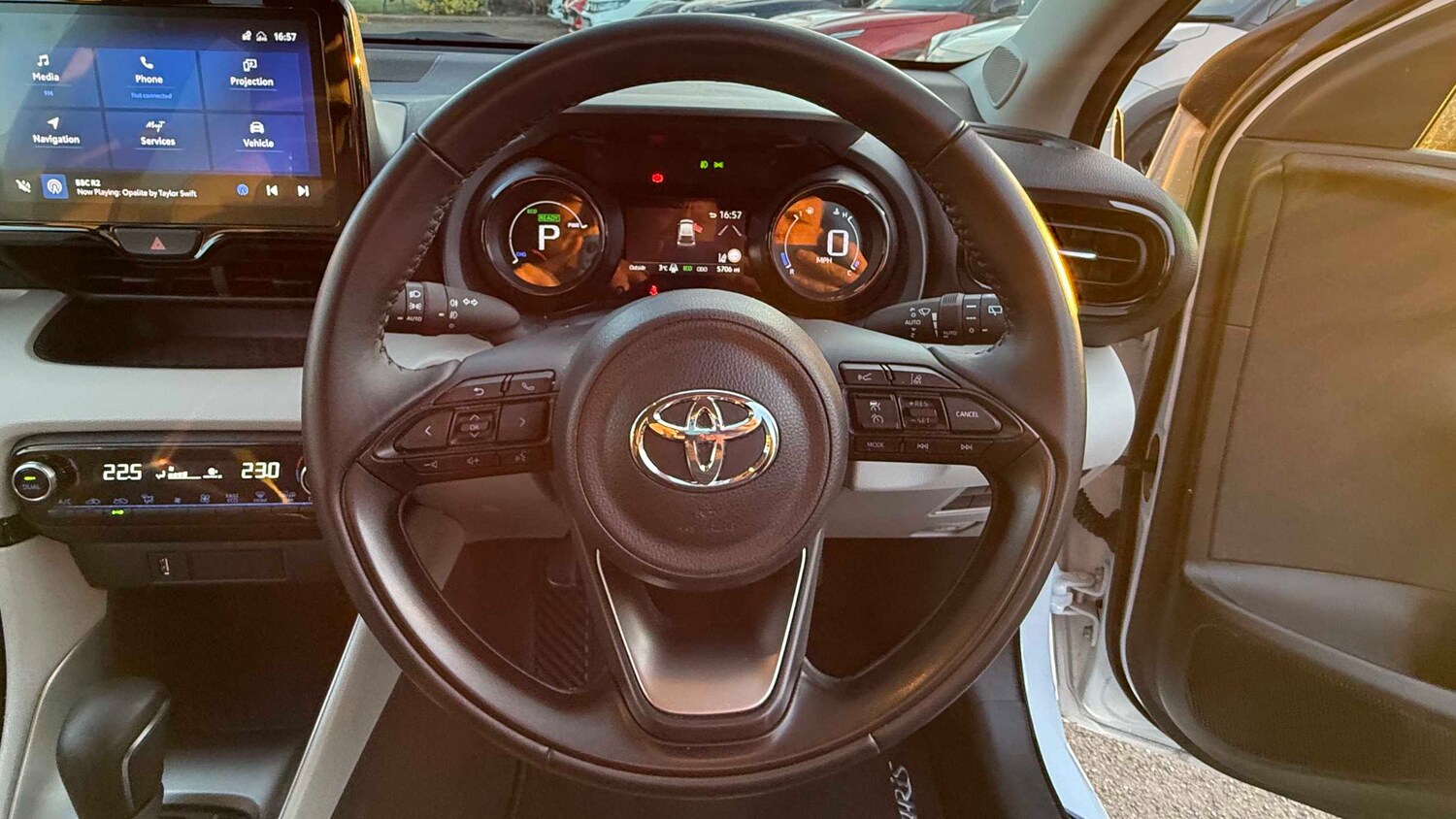 Used Toyota Yaris for sale - 77860936: Photo 12