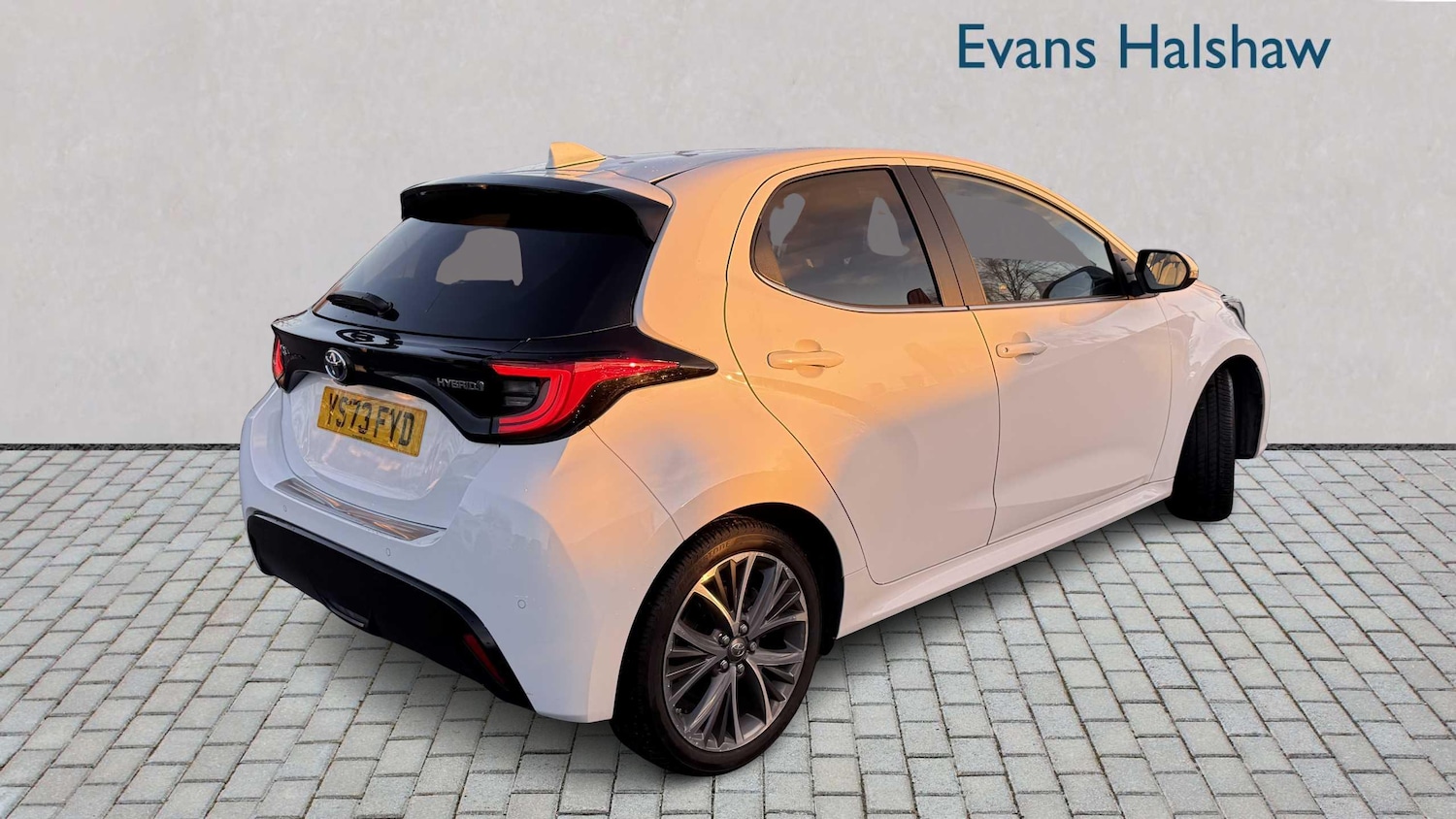 Used Toyota Yaris for sale - 77860936: Photo 4