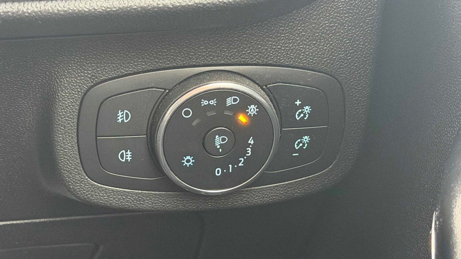 Used Ford Fiesta for sale - 78104283: Photo 18