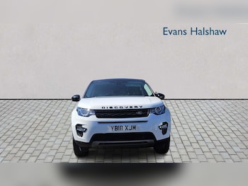 Used Land Rover Discovery Sport 2018 for sale - 78378575: Photo