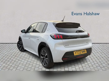 Used Peugeot 208 2022 for sale - 77960968: Photo