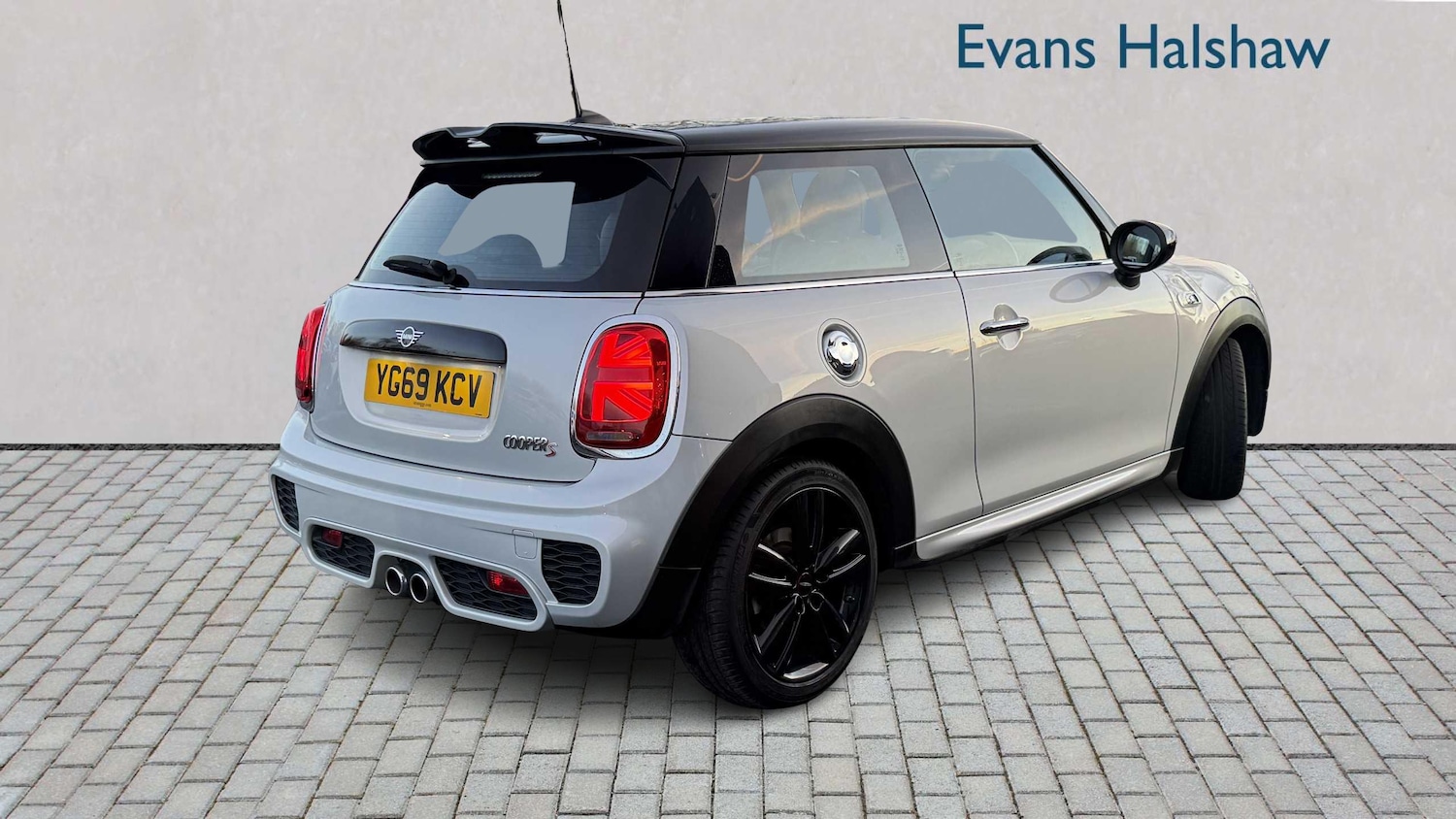 Used MINI Hatch 2019 for sale - 77859296: Photo 4