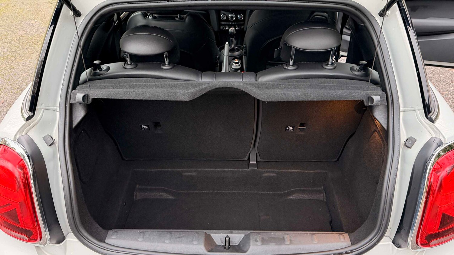 Used MINI Hatch 2019 for sale - 77859296: Photo 9