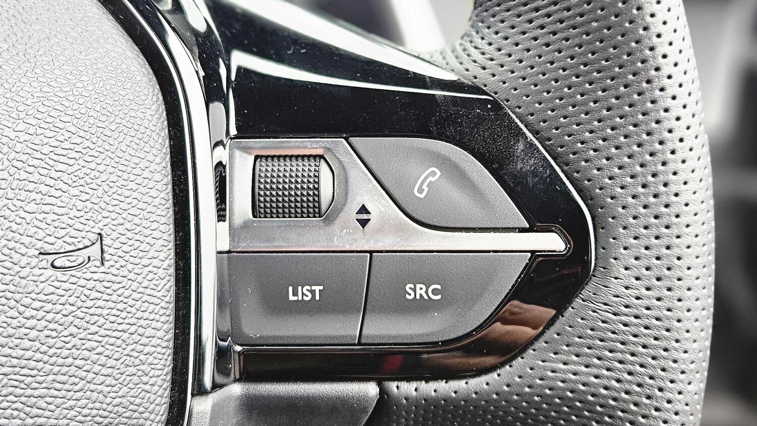 Used Peugeot 208 for sale - 78104097: Photo 9