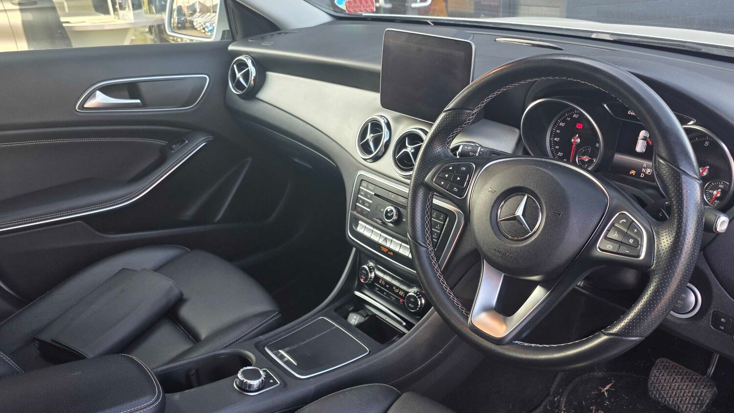 Used Mercedes-Benz GLA for sale - 77861929: Photo 10