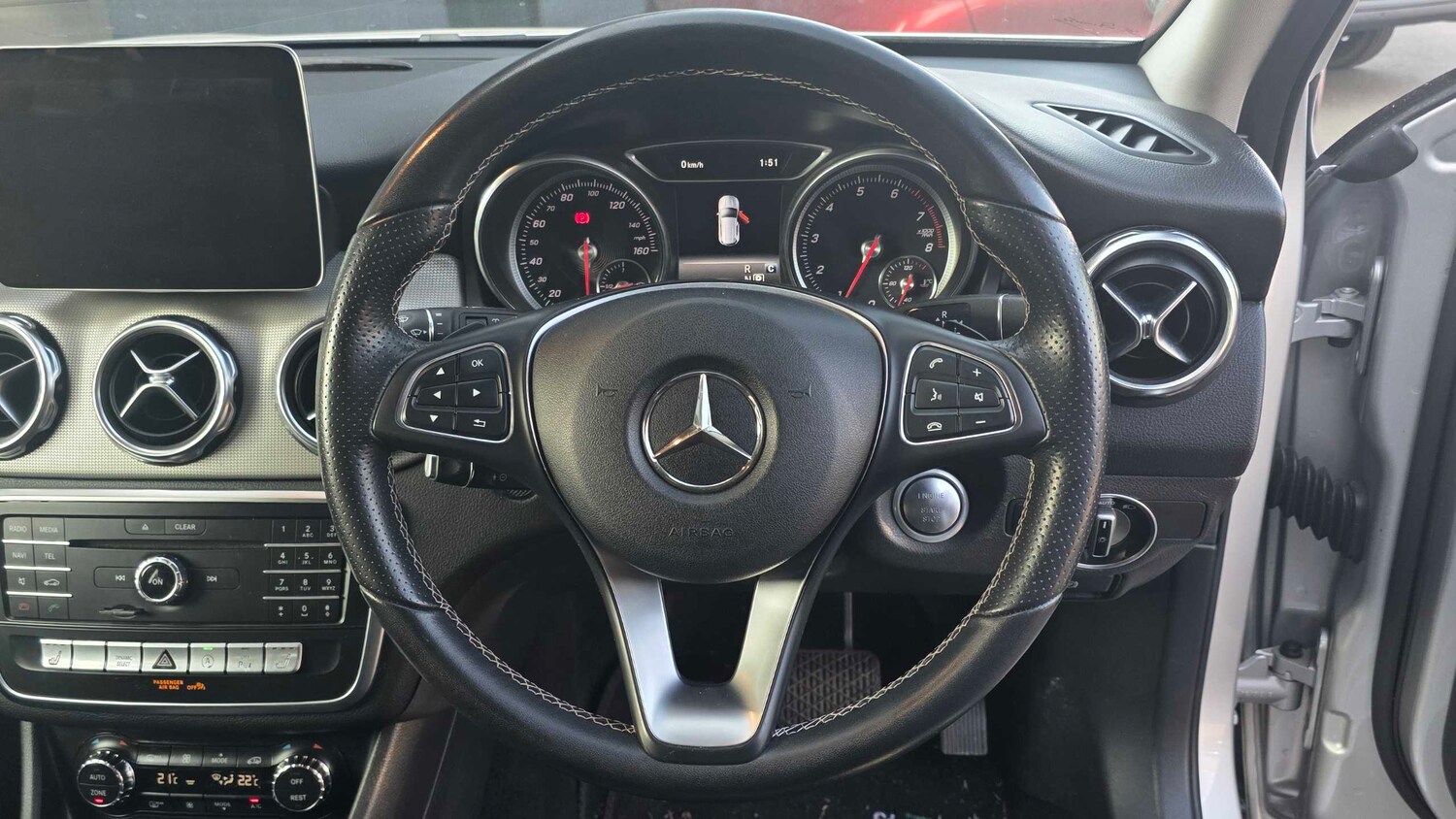 Used Mercedes-Benz GLA for sale - 77861929: Photo 11