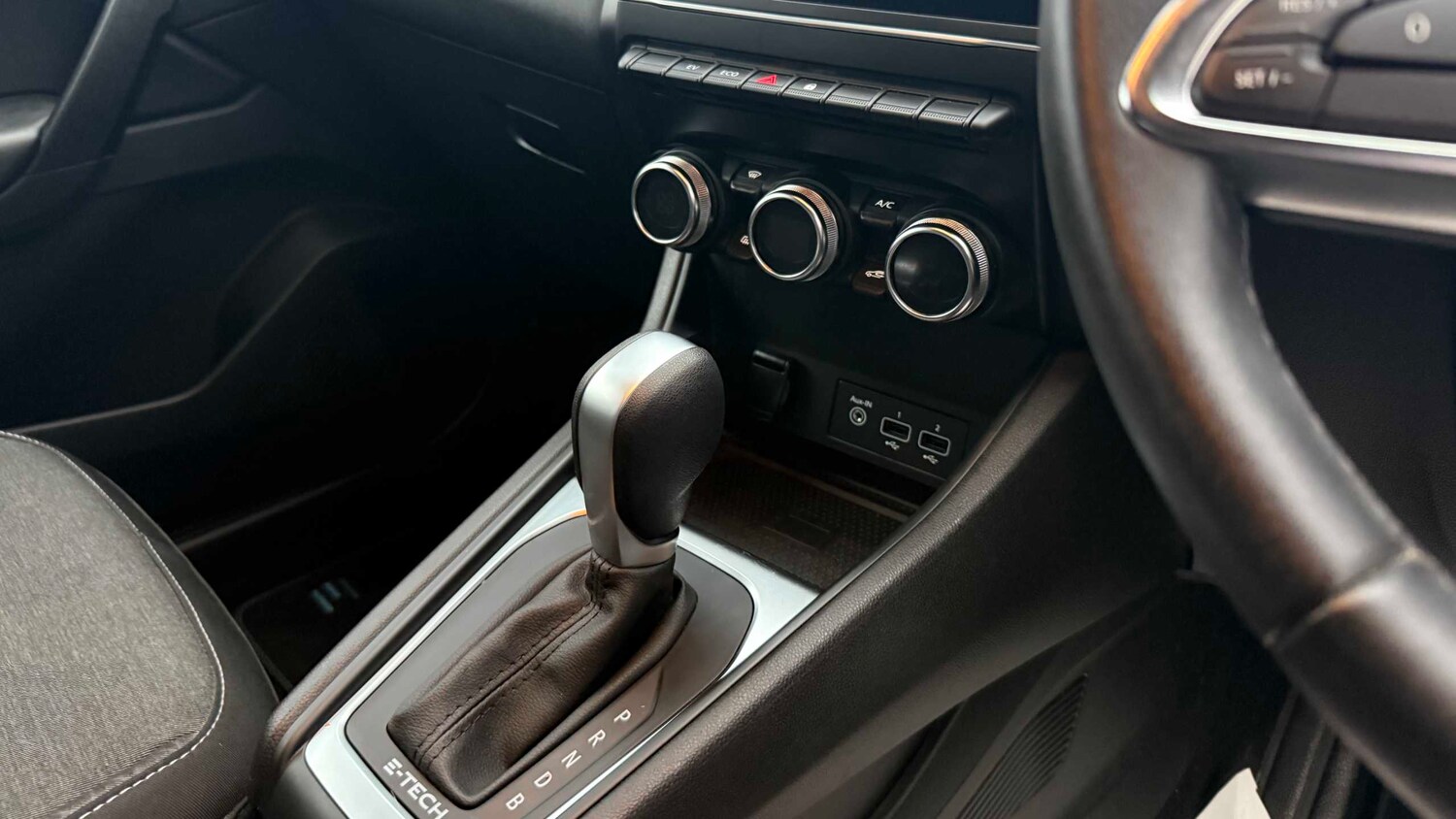 Used Renault Captur 2022 for sale - 77856922: Photo 14