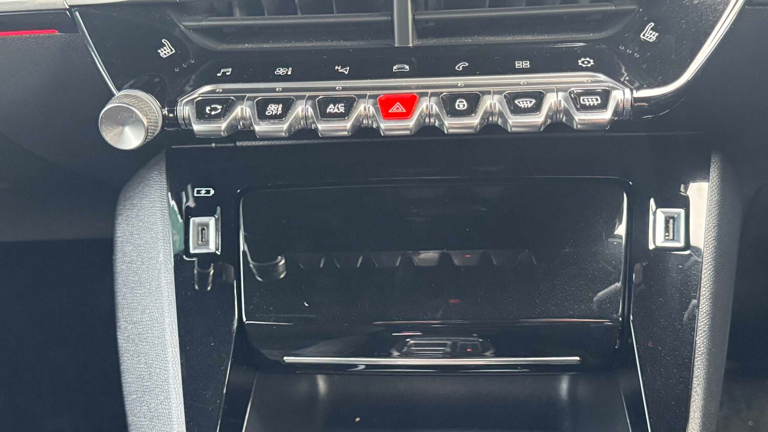 Used Peugeot 2008 2022 for sale - 77857306: Photo 12