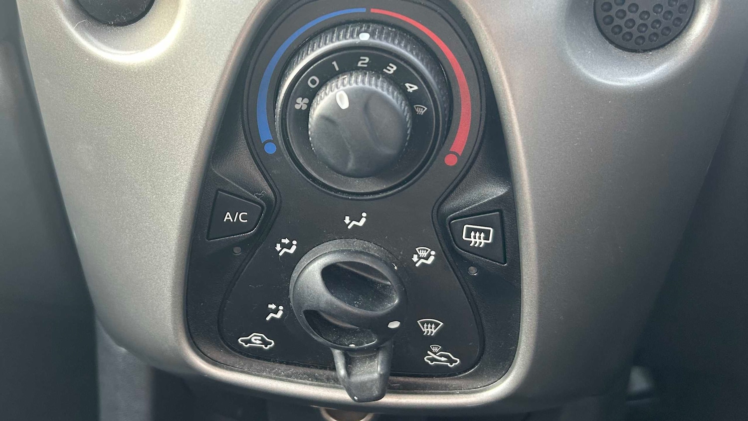 Used Citroen C1 2016 for sale - 77960637: Photo 13