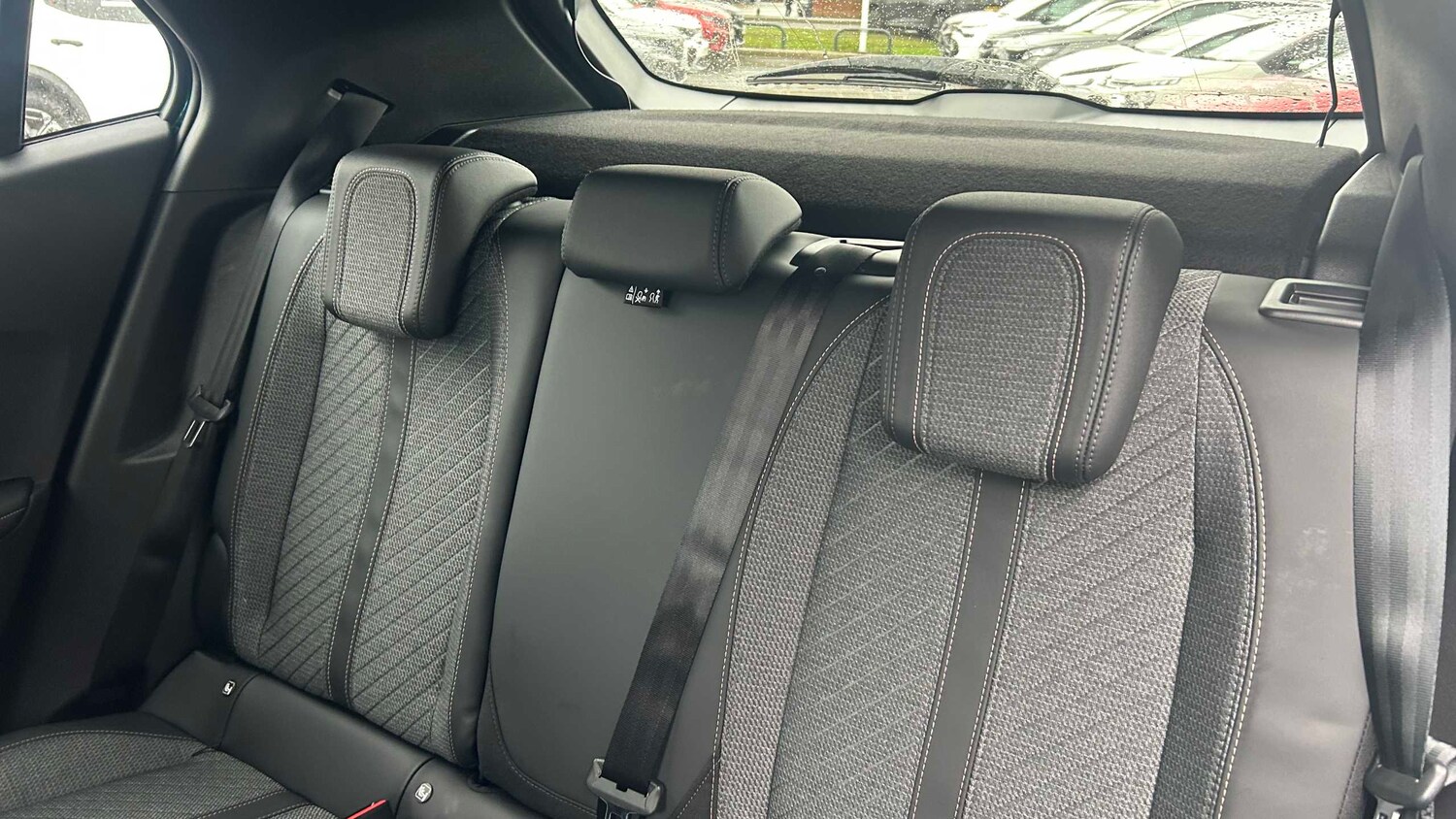 Used Peugeot 2008 for sale - 77860416: Photo 17