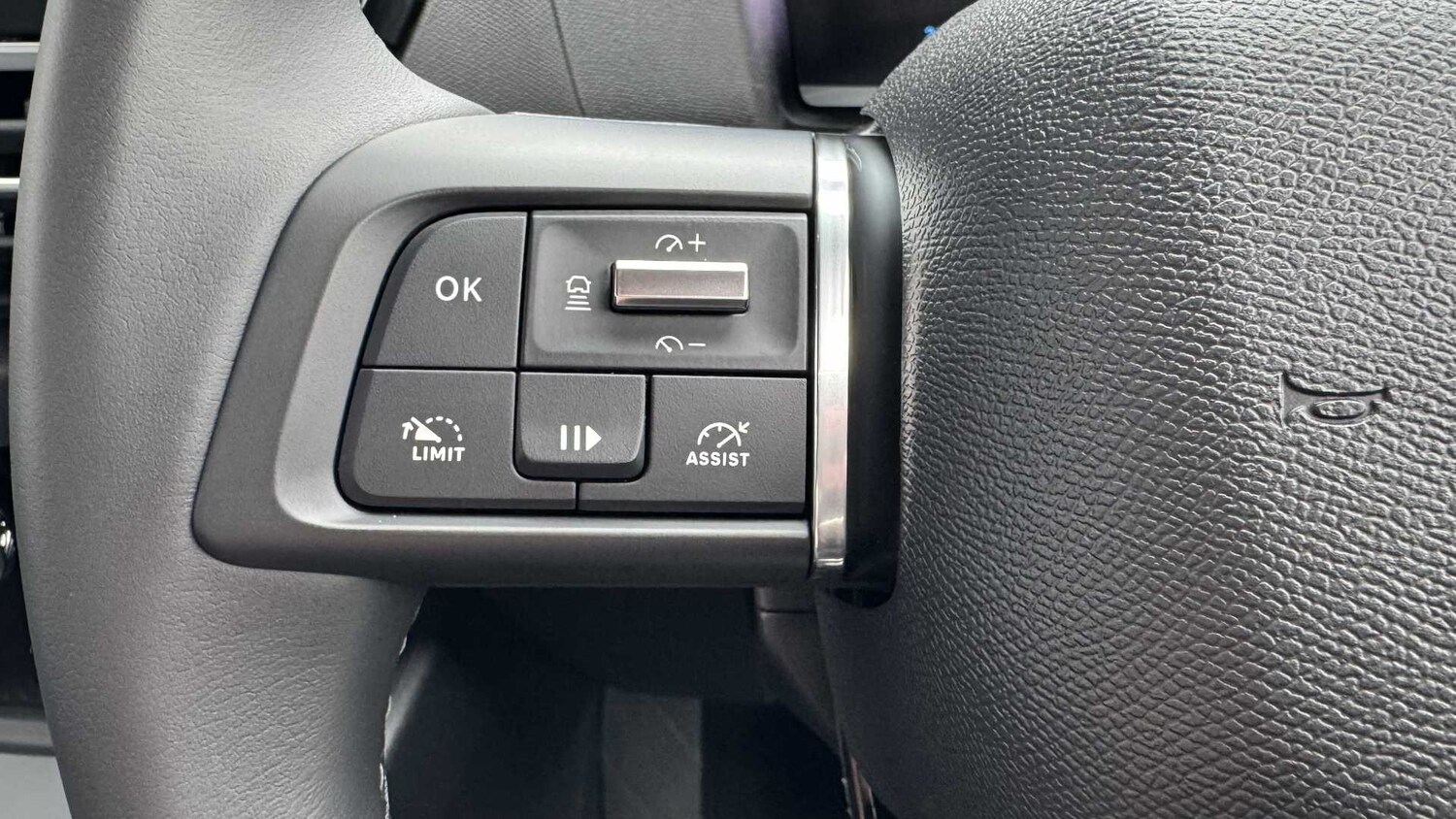 Used Citroen C4 X 2025 for sale - 77862432: Photo 19