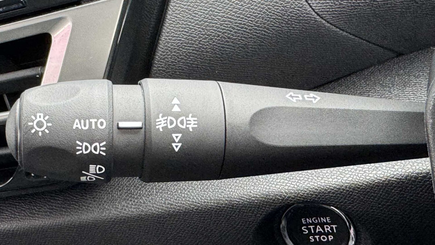 Used Citroen C4 X 2025 for sale - 77862432: Photo 31