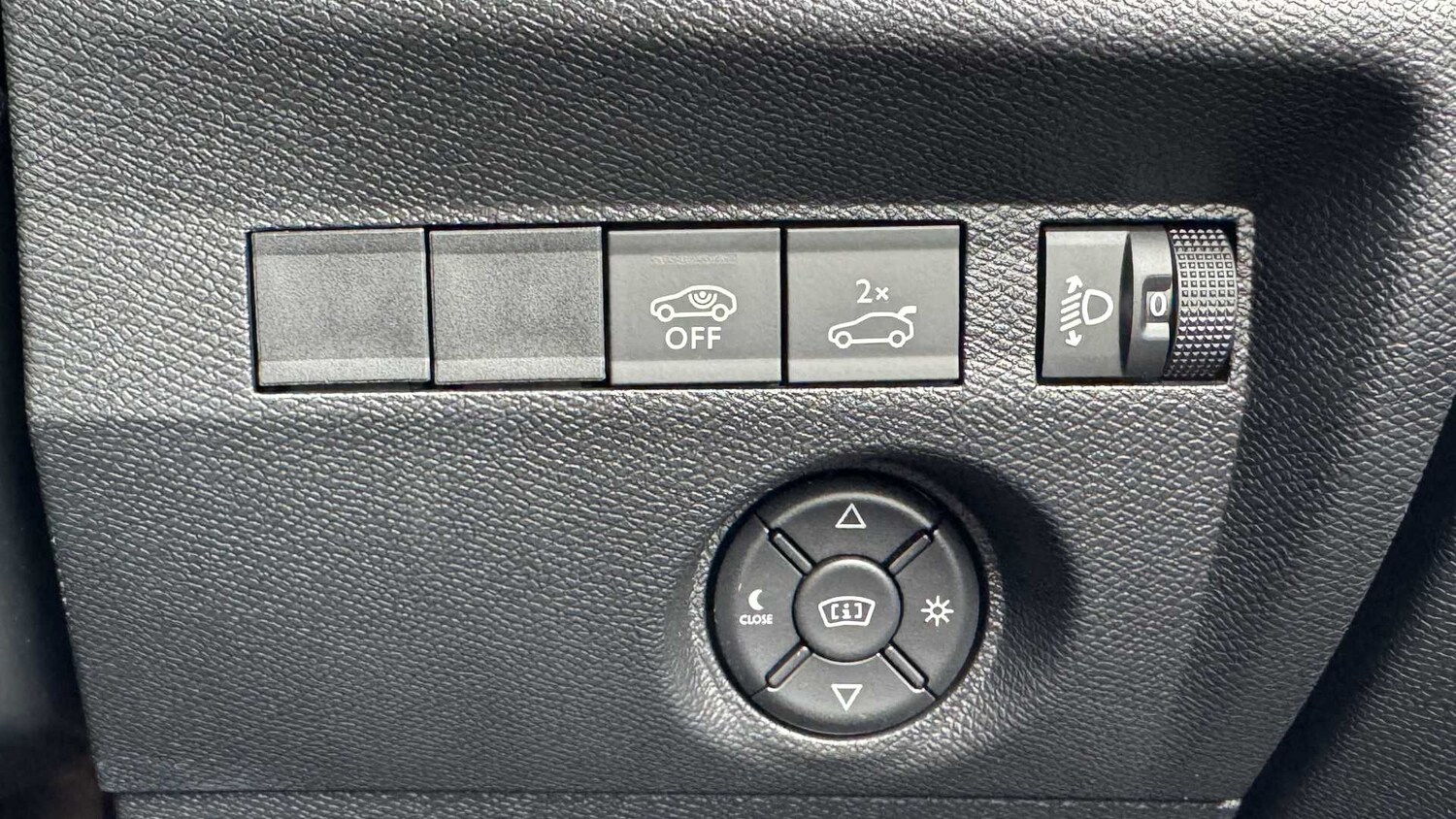 Used Citroen C4 X 2025 for sale - 77862432: Photo 33