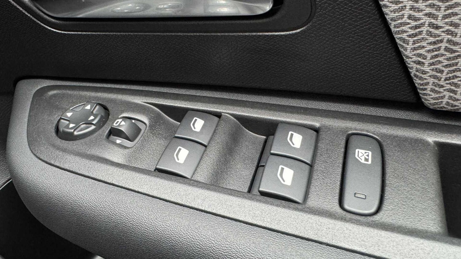 Used Citroen C4 X 2025 for sale - 77862432: Photo 34