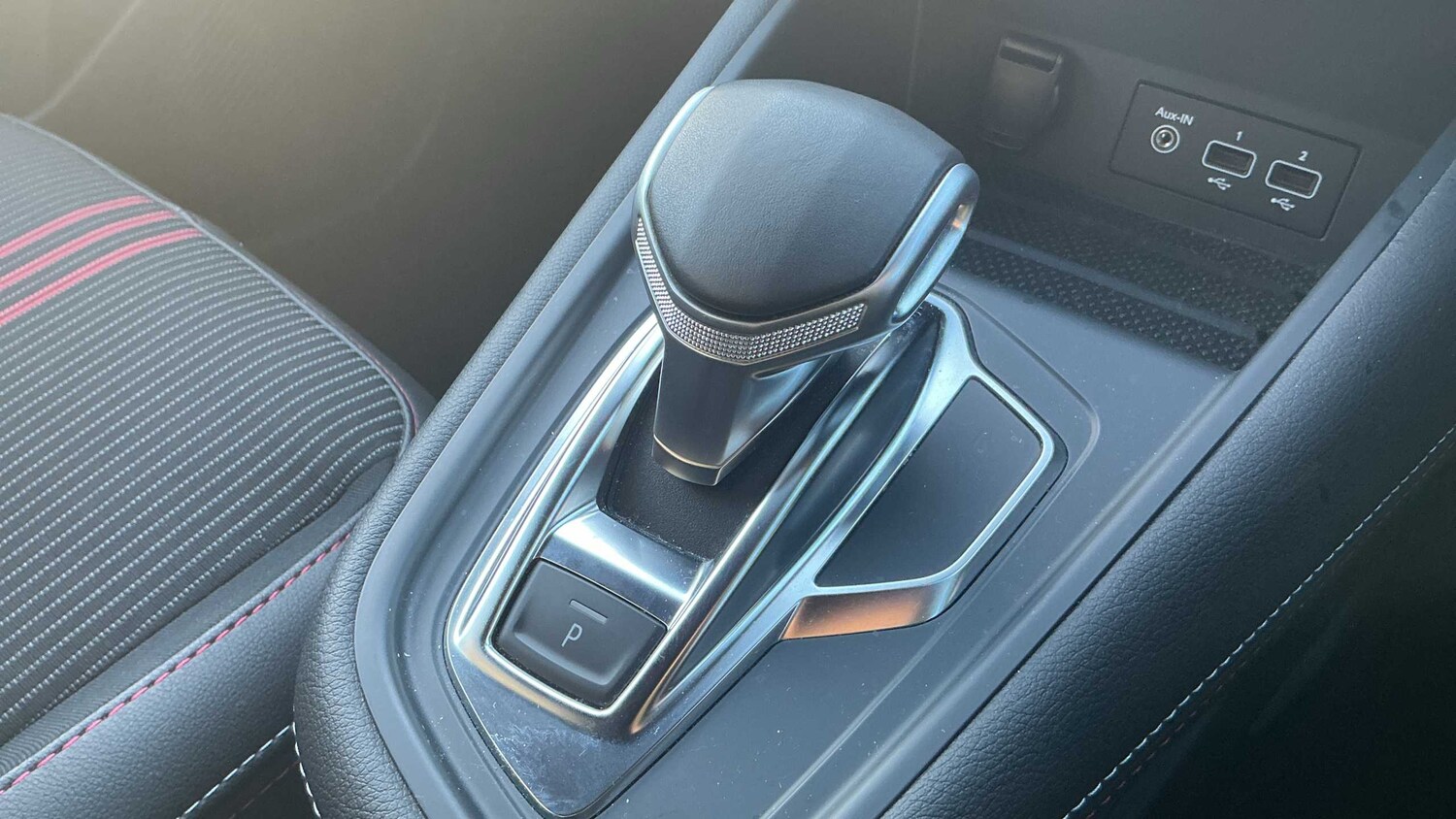 Used Renault Captur 2021 for sale - 77861580: Photo 17