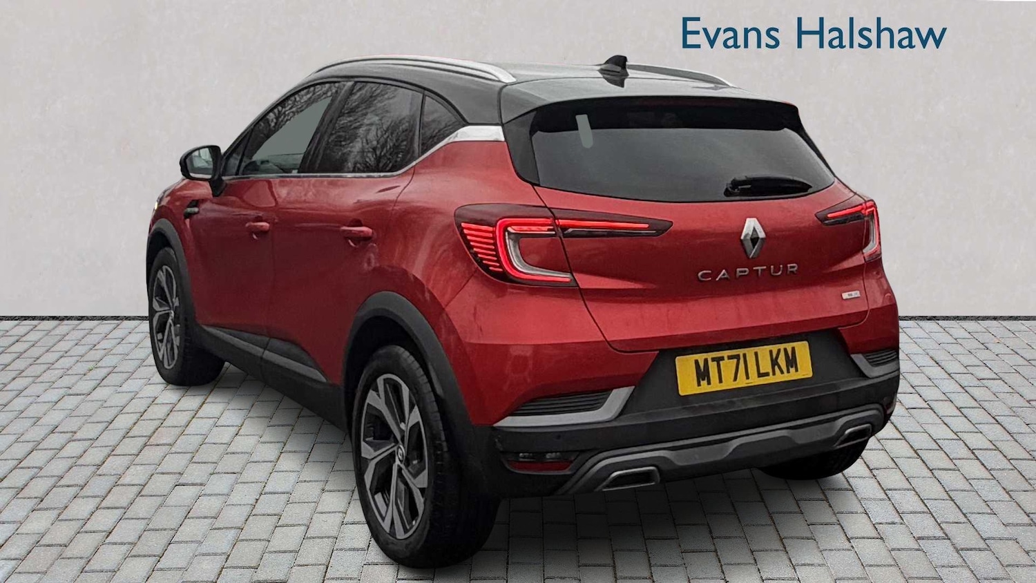 Used Renault Captur 2021 for sale - 77861580: Photo 4