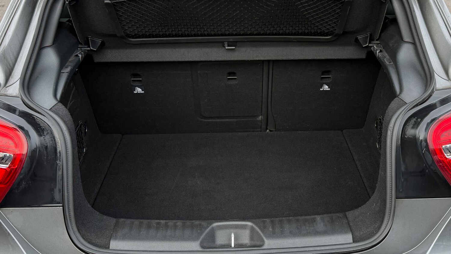 Used Mercedes-Benz A-Class 2017 for sale - 77996215: Photo 8