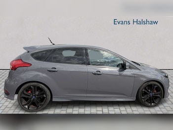 Used Ford Focus 2015 for sale - 78550720: Photo