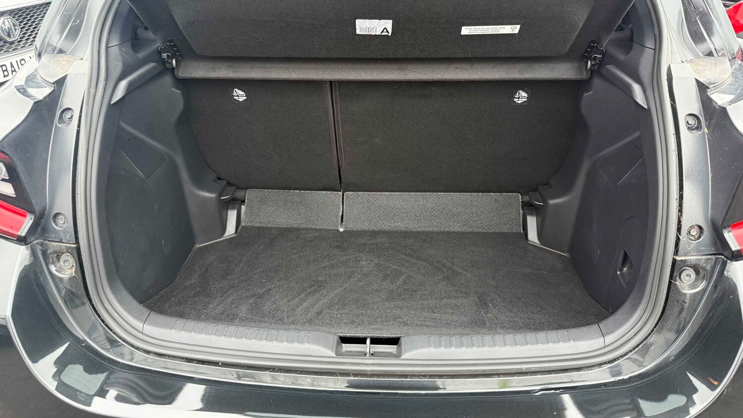 Used Toyota Yaris 2022 for sale - 77859023: Photo 11