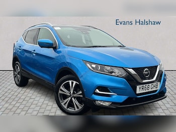 Used Nissan Qashqai 2018 for sale - 77857353: Photo
