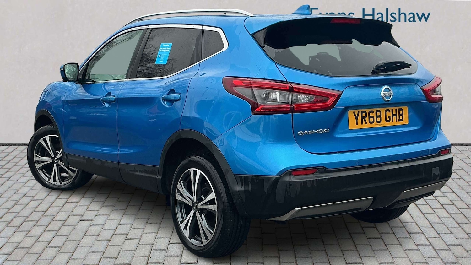 Used Nissan Qashqai for sale - 77857353: Photo 2