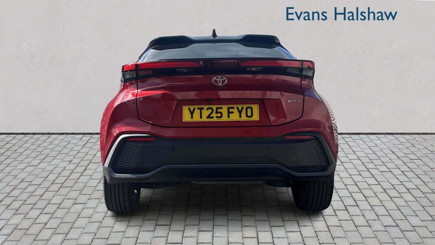 Used Toyota C-HR 2025 for sale - 78221221: Photo 6