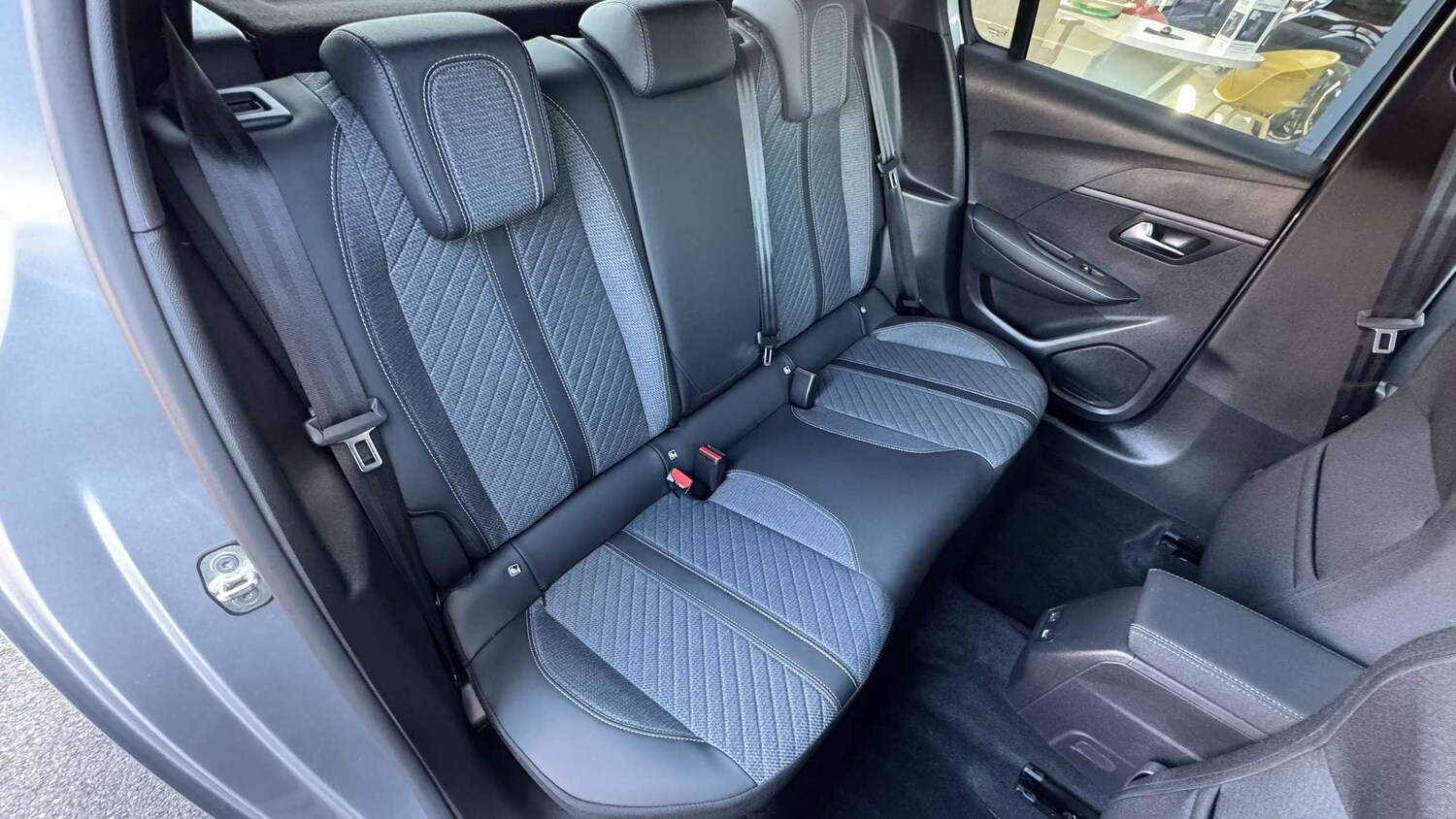 Used Peugeot 208 2025 for sale - 77857699: Photo 15