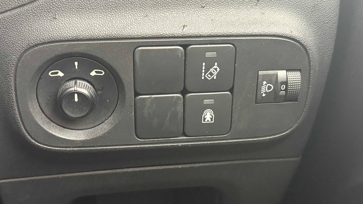 Used Citroen C3 for sale - 77860698: Photo 17