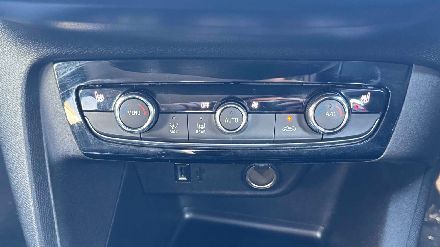 Used Vauxhall Corsa for sale - 77860185: Photo 12