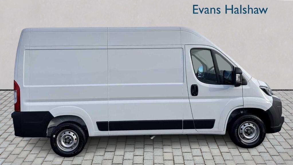 Used Vauxhall Movano for sale - 77860732: Photo 2