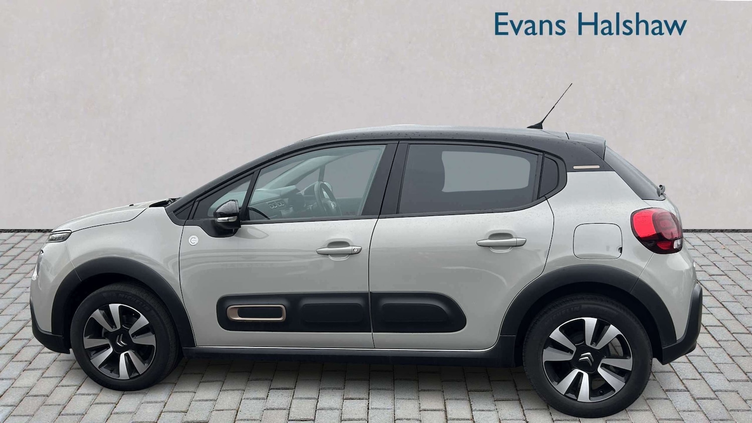 Used Citroen C3 2023 for sale - 77857066: Photo 3