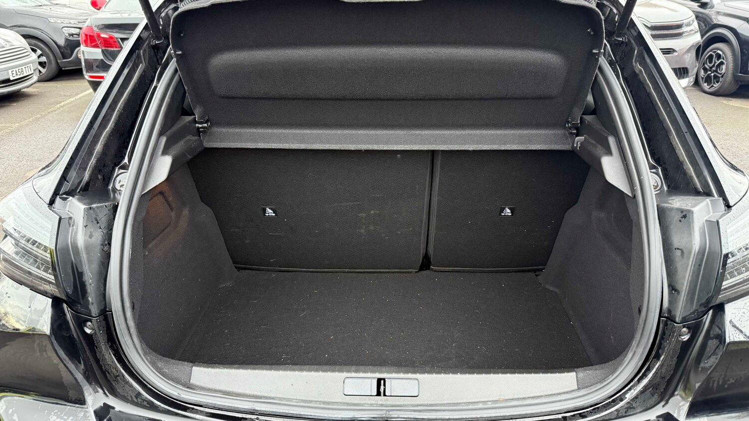 Used Peugeot 208 for sale - 77860637: Photo 15