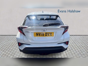 Used Toyota C-HR 2019 for sale - 79364825: Photo