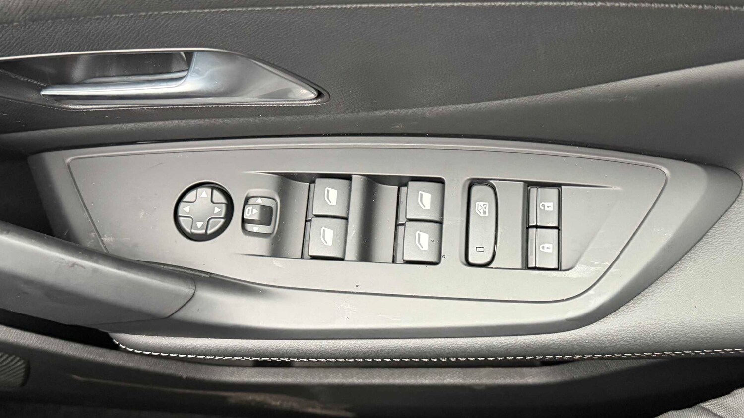 Used Peugeot 308 for sale - 77859345: Photo 17