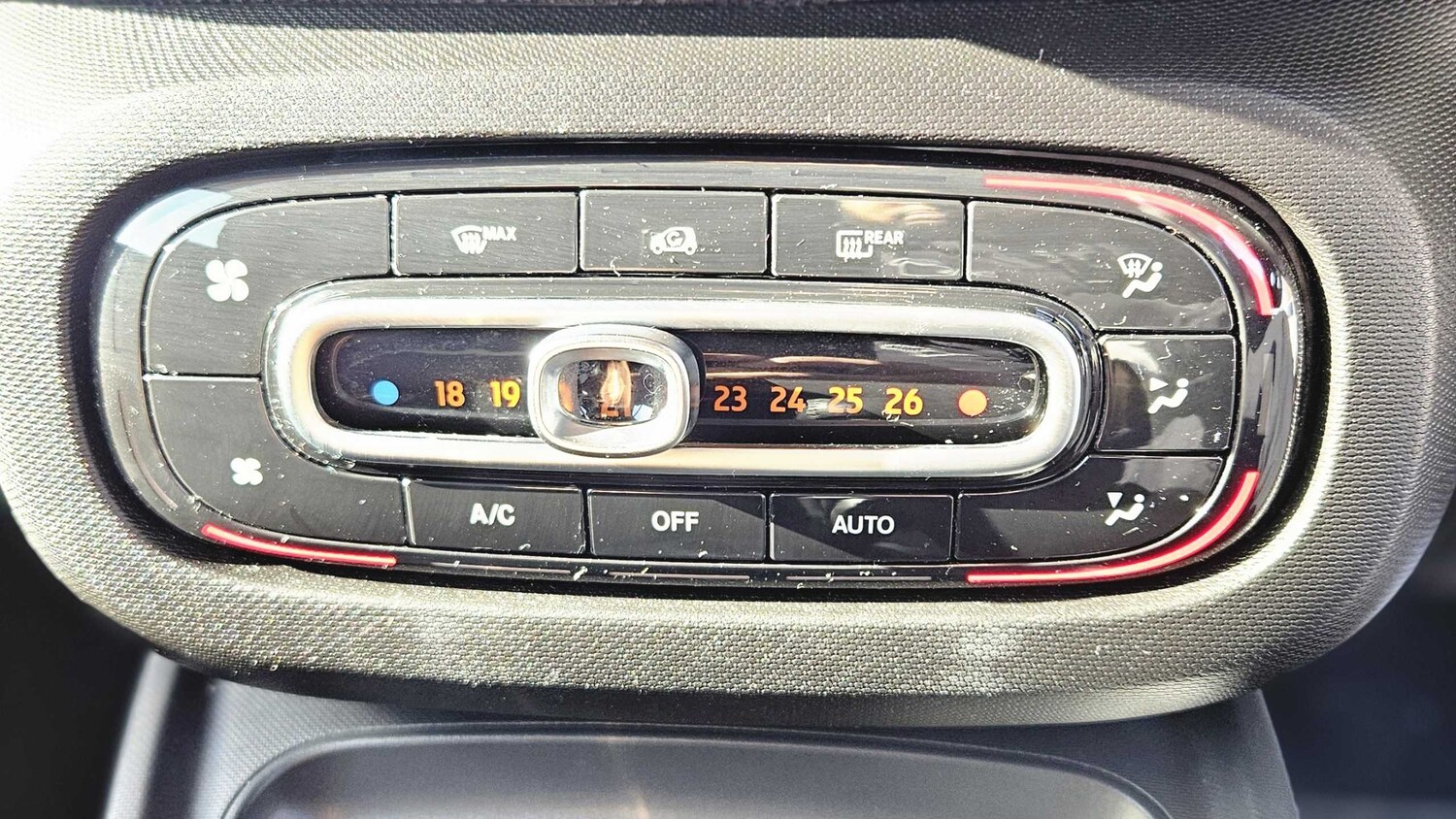 Used smart fortwo for sale - 77861892: Photo 14