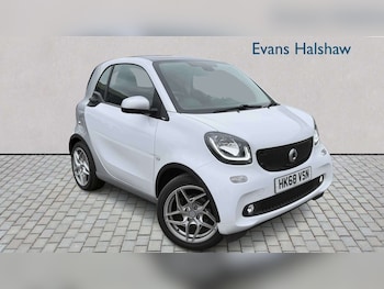 Used smart fortwo 2019 for sale - 77861892: Photo