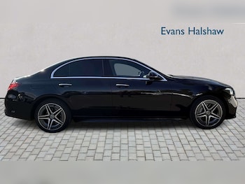 Used Mercedes-Benz C Class 2023 for sale - 79511800: Photo