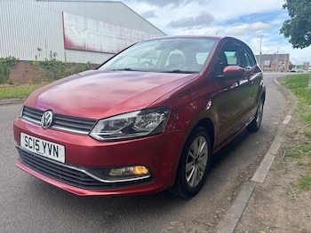 Used Volkswagen Polo 2015 for sale - 78762763: Photo
