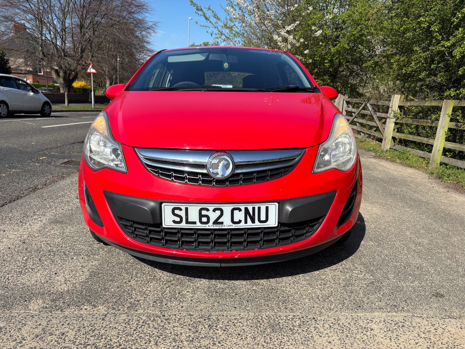 Used Vauxhall Corsa 2012 for sale - 78213073: Photo 2