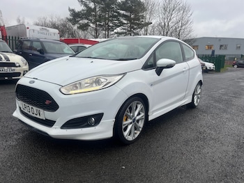 Used Ford Fiesta 2013 for sale - 77617792: Photo
