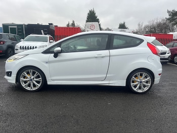 Used Ford Fiesta 2013 for sale - 77617792: Photo