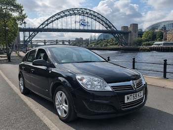 Used Vauxhall Astra 2009 for sale - 79525207: Photo